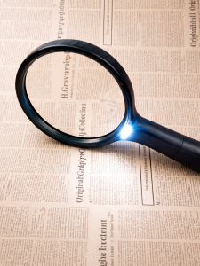 Лупа ручная увеличительная с подсветкой Орбита OT-INL20